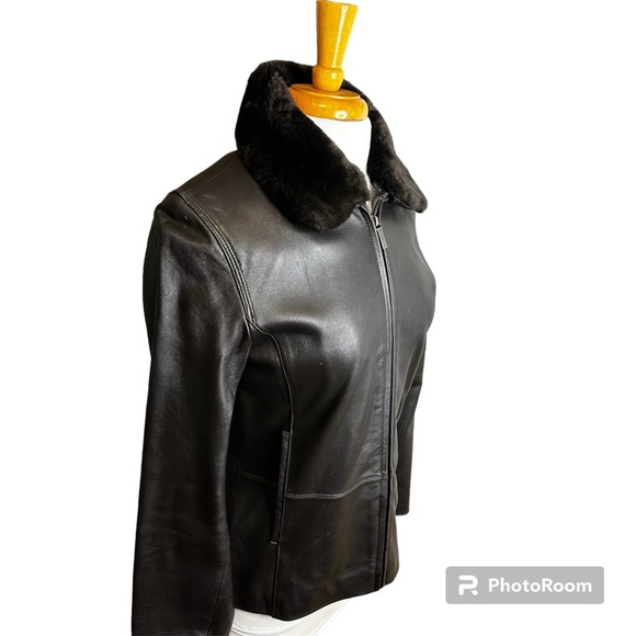 BLASSPORT small dark brown leather jacket with fur collar - Picture 4 of 7